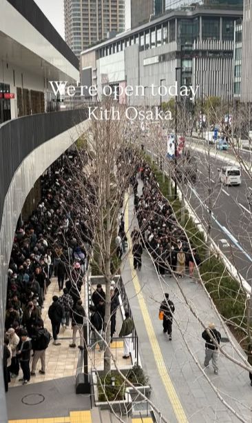 h x NB」市价起飞1000人夜排都抢不到了j9九游会入口首页Lisa带货同款！「Kit(图3)